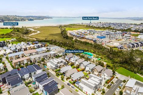 Photo of property in 42 Bomb Point Drive, Hobsonville, Auckland, 0616