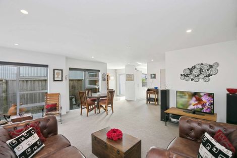 Photo of property in 36a Erlestoke Crescent, Churton Park, Wellington, 6037