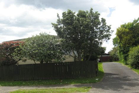 Photo of property in 2/9 Sharland Avenue, Manurewa, Auckland, 2102