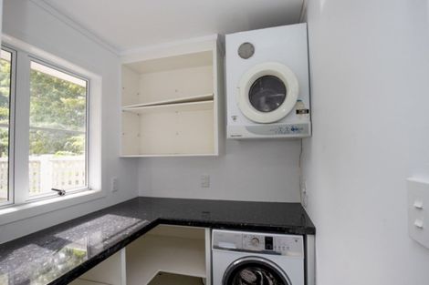 Photo of property in 30 Pipiroa Road, Ngatea, 3503