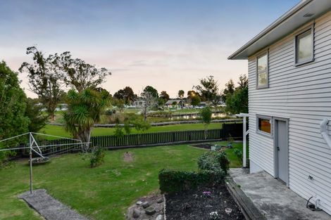 Photo of property in 1 Kingsway Crescent, Forest Lake, Hamilton, 3200
