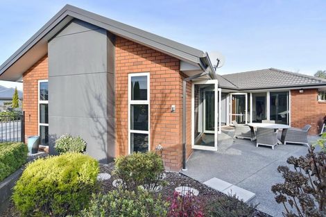 Photo of property in 18 Oratia Grove, Northwood, Christchurch, 8051