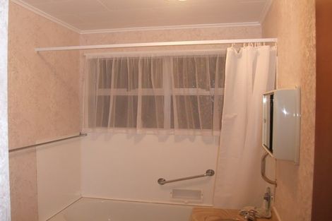 Photo of property in 2b David Street, Waikanae, 5036