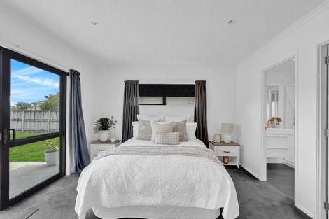 Photo of property in 7 Derwent Place, Flagstaff, Hamilton, 3210