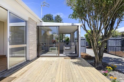 Photo of property in 25 Pandora Street, North New Brighton, Christchurch, 8083