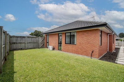 Photo of property in 30 Edgeview Crescent, Fitzroy, Hamilton, 3206