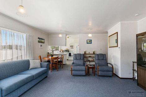 Photo of property in 2 Phillip Street, Johnsonville, Wellington, 6037