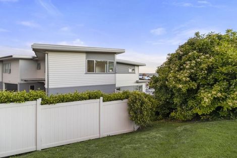 Photo of property in 3/4 Huka Road, Birkenhead, Auckland, 0626