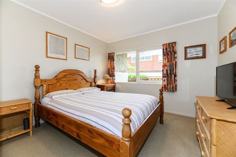 Photo of property in 38 Marywil Crescent, Hillcrest, Auckland, 0627