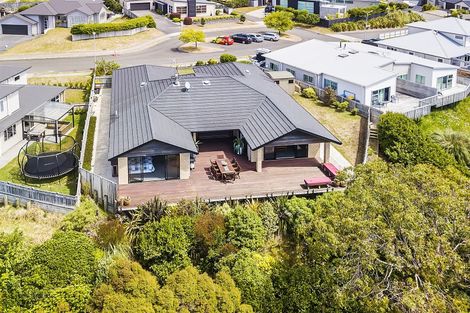 Photo of property in 8 Semaphore Lane, Whitby, Porirua, 5024