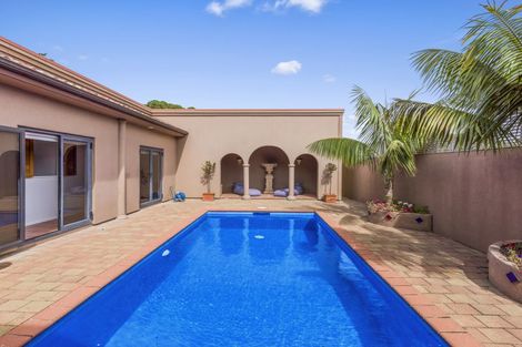 Photo of property in 80 Karewa Parade, Papamoa Beach, Papamoa, 3118