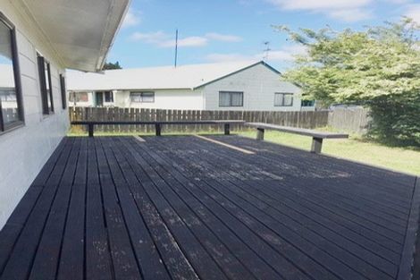 Photo of property in 1/7 Elvira Place, Ranui, Auckland, 0612