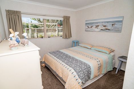 Photo of property in 20 Kauri Grove, Coromandel, 3506