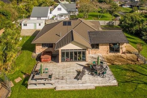 Photo of property in 5 Shiloh Way, Greenhithe, Auckland, 0632