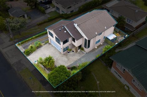 Photo of property in 207 Royal Road, Massey, Auckland, 0614