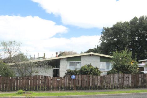 Photo of property in 27 Kohe Street, Parahaki, Whangarei, 0112