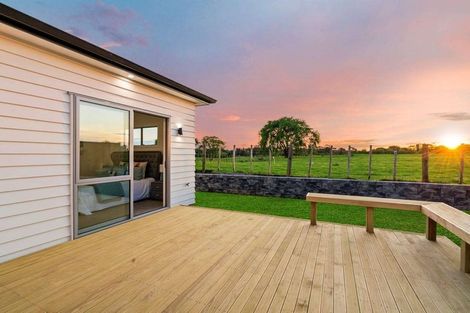 Photo of property in 8 Exmoor Road, Karaka, Papakura, 2113