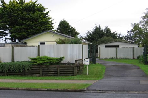 Photo of property in 59 Tiraumea Drive, Pakuranga, Auckland, 2010