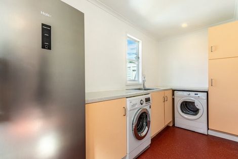 Photo of property in 131 Te Horo Beach Road, Te Horo, Otaki, 5581