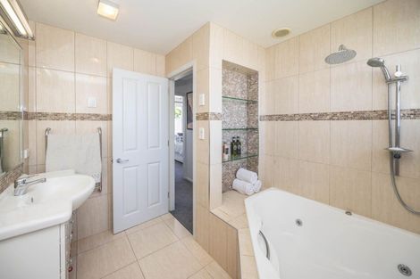 Photo of property in 8b Arawa Street, Frankton, Hamilton, 3204