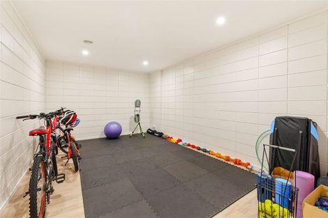 Photo of property in 22b Halyard Place, Te Atatu Peninsula, Auckland, 0610