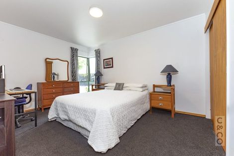 Photo of property in 30 Rosella Grove, Waimauku, 0812