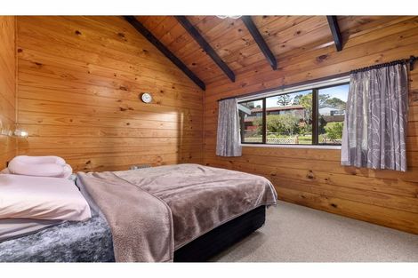 Photo of property in 56 Kennedy Avenue, Forrest Hill, Auckland, 0620