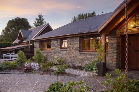 Photo of property in 411 Littles Road, Dalefield, Queenstown, 9371