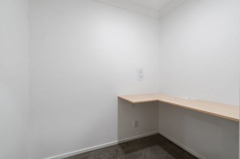 Photo of property in 12 Hocken Place, Mangere Bridge, Auckland, 2022