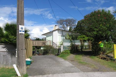 Photo of property in 15a Beverly Place, New Lynn, Auckland, 0600