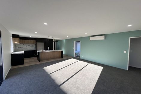 Photo of property in 35 Cousins Street, Woodend, 7691