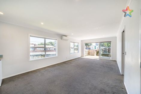 Photo of property in 19a Croft Grove, Moera, Lower Hutt, 5010
