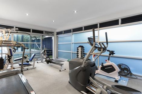 Photo of property in 8/258 Hurstmere Road, Takapuna, Auckland, 0622