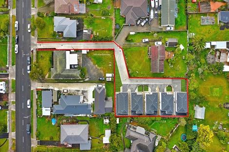 Photo of property in 240a Whitney Street, Blockhouse Bay, Auckland, 0600