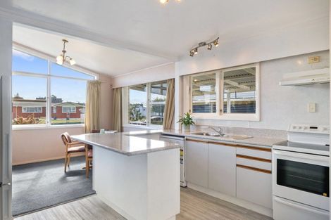 Photo of property in 26 Burn Street, Levin, 5510