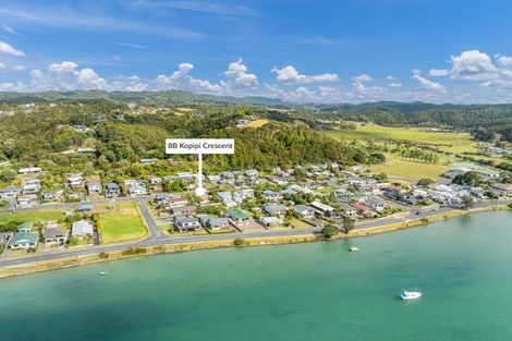 Photo of property in 8 Kopipi Crescent, Ngunguru, Whangarei, 0173