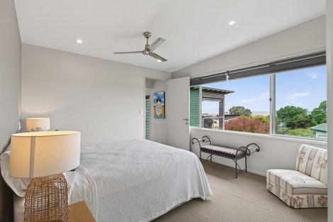 Photo of property in 5 Albert Street, Mangawhai Heads, Mangawhai, 0505