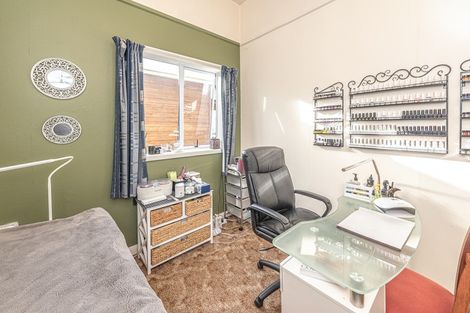 Photo of property in 21 Ruapehu Street, Castlecliff, Whanganui, 4501