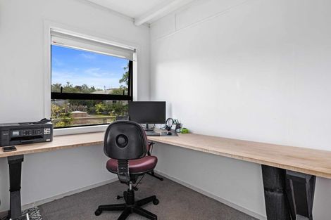 Photo of property in 2 Barnett Place, Te Puke, 3119