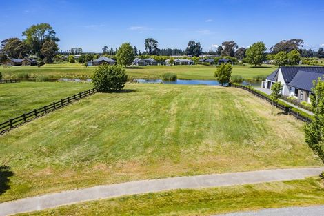 Photo of property in 3 Mara-kai Place, Pegasus, 7612