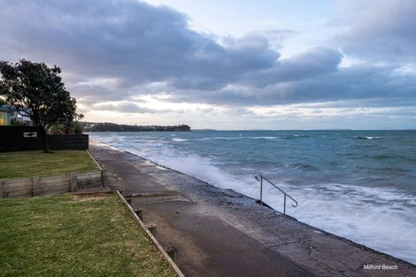 Photo of property in 19 Muritai Road, Milford, Auckland, 0620