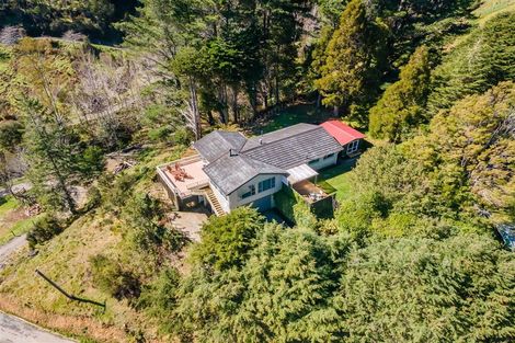 Photo of property in 527 Whitemans Valley Road, Whitemans Valley, Upper Hutt, 5371