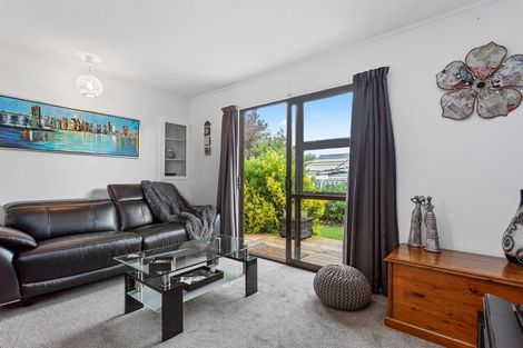 Photo of property in 15a Rata Street, Rangiora, 7400