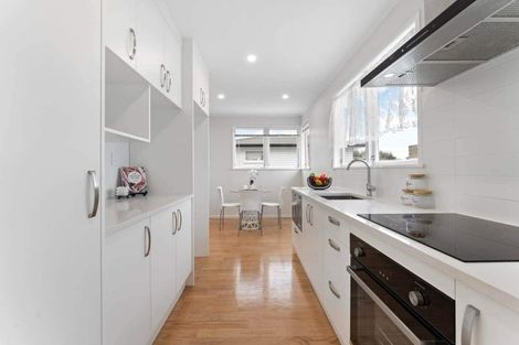 Photo of property in 79 Universal Drive, Henderson, Auckland, 0610