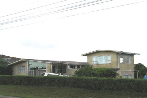 Photo of property in 194 Royal Road, Massey, Auckland, 0614