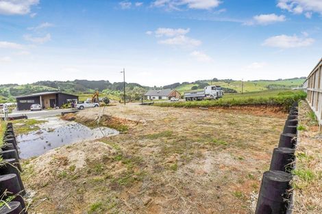 Photo of property in 4 Kapokapowai Street, Raglan, 3225