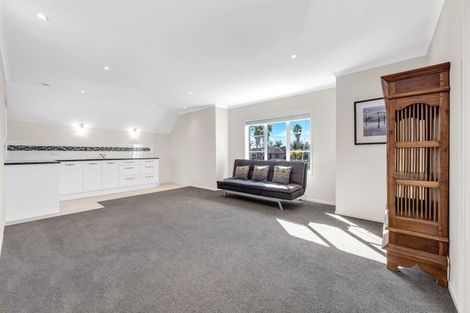 Photo of property in 24 The Mews, Shamrock Park, Auckland, 2016