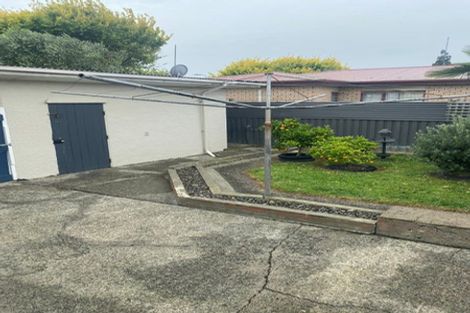 Photo of property in 2 Liverpool Street, Takaro, Palmerston North, 4412