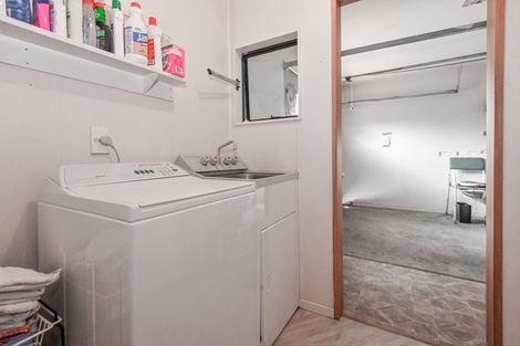 Photo of property in 4/703 Charles Street, Raureka, Hastings, 4120