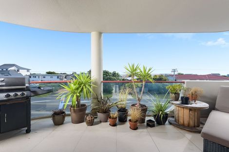 Photo of property in 3/1086 Papamoa Beach Road, Papamoa Beach, Papamoa, 3118